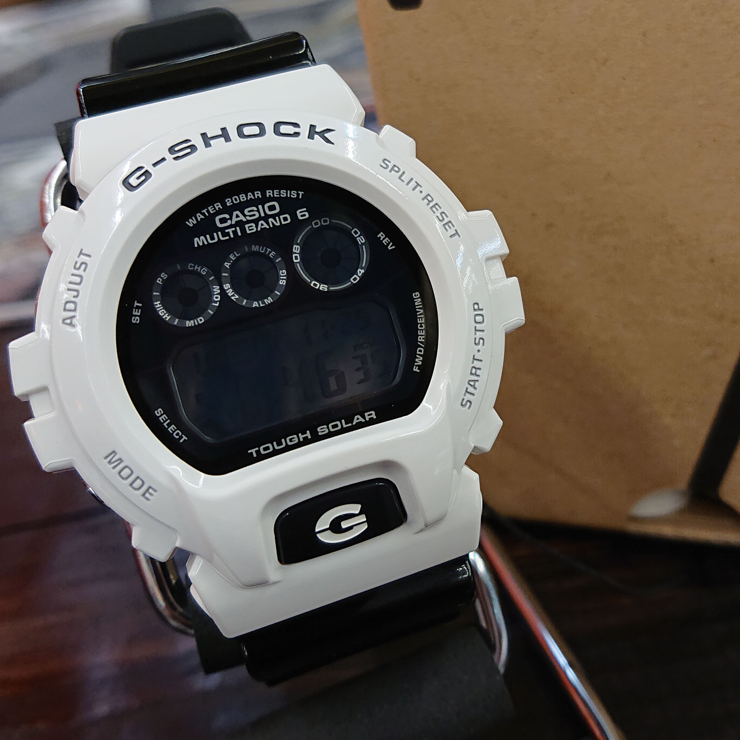 ★G-SHOCK GW-6900GW ミラー液晶 プチカスタム 電波ソーラー ☆G-SHOCK GW-6900GW ミラー液晶 プチカスタム 電波ソーラー
